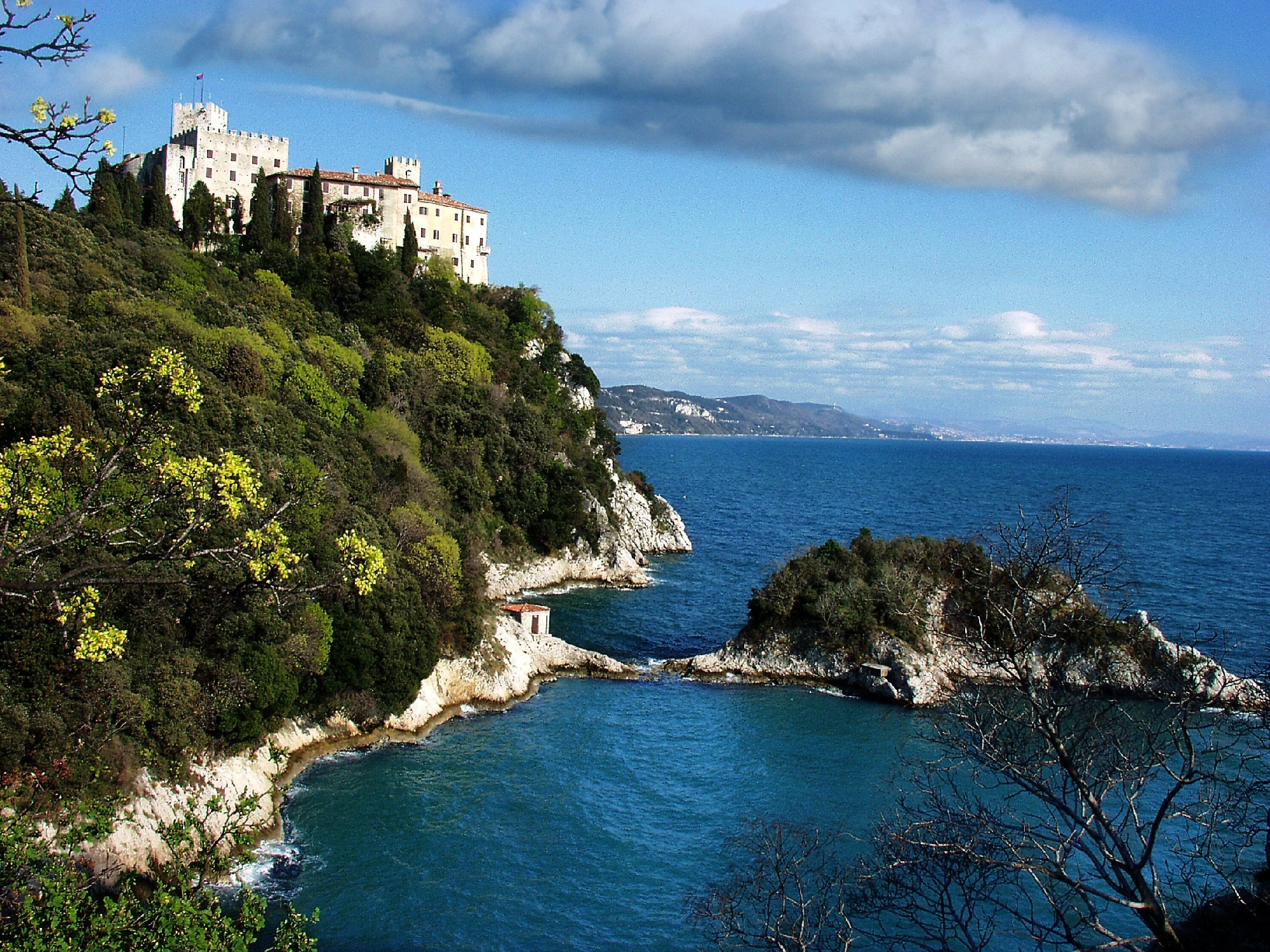 Finest Seaview castle - Friuli