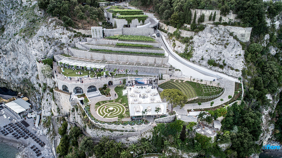 Magnificent Cliffside Gardens