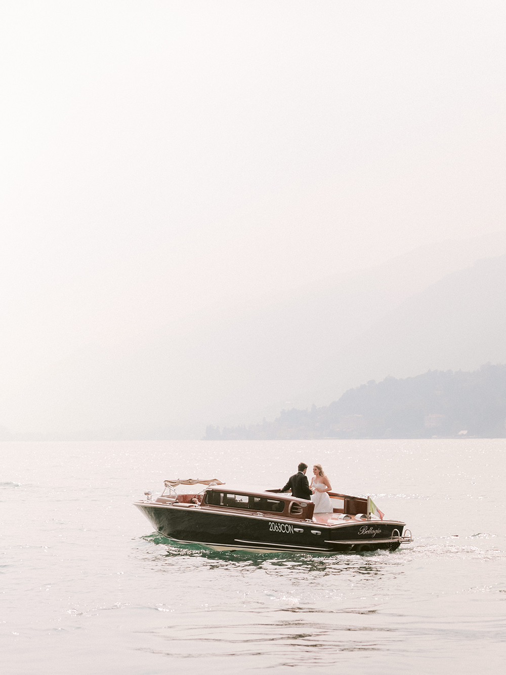 lake-como-wedding-at-villa-serbelloni-17