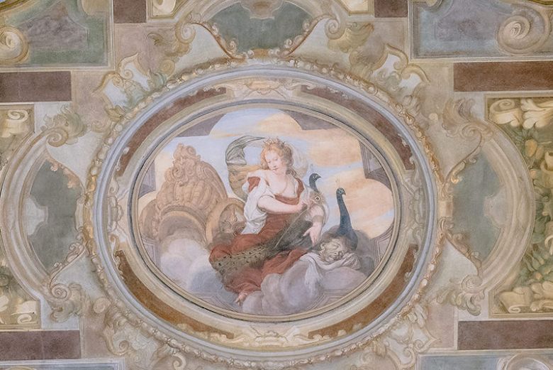 Lake-Como-Wedding-at-Villa-Erba-04