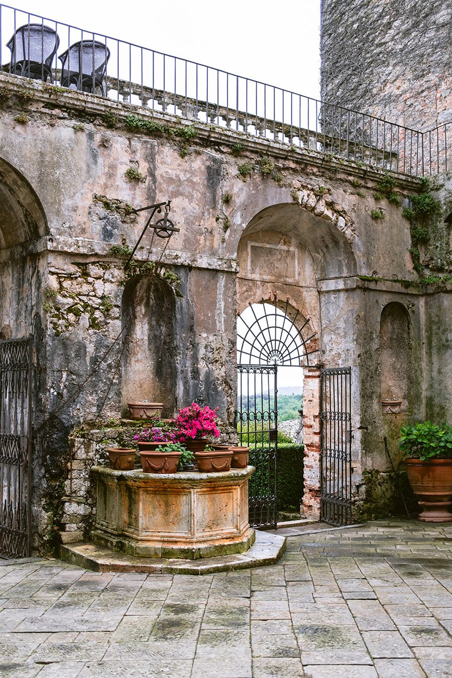 castello_di_celsa_wedding_in_tuscany_06a
