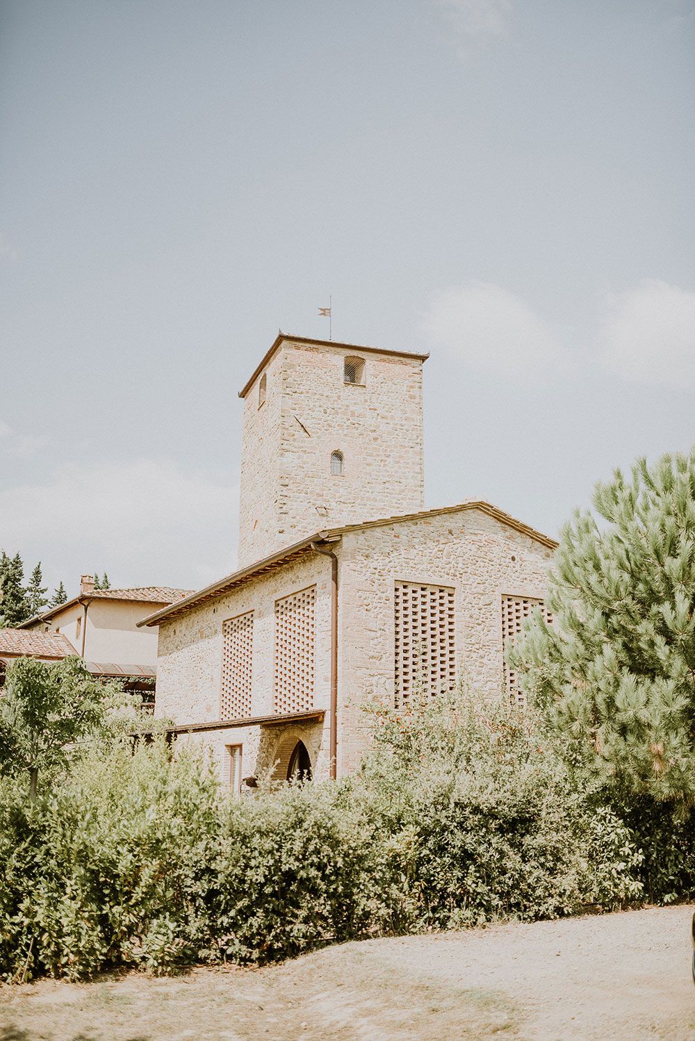 borgo-petrognano-wedding-in-tuscany-08