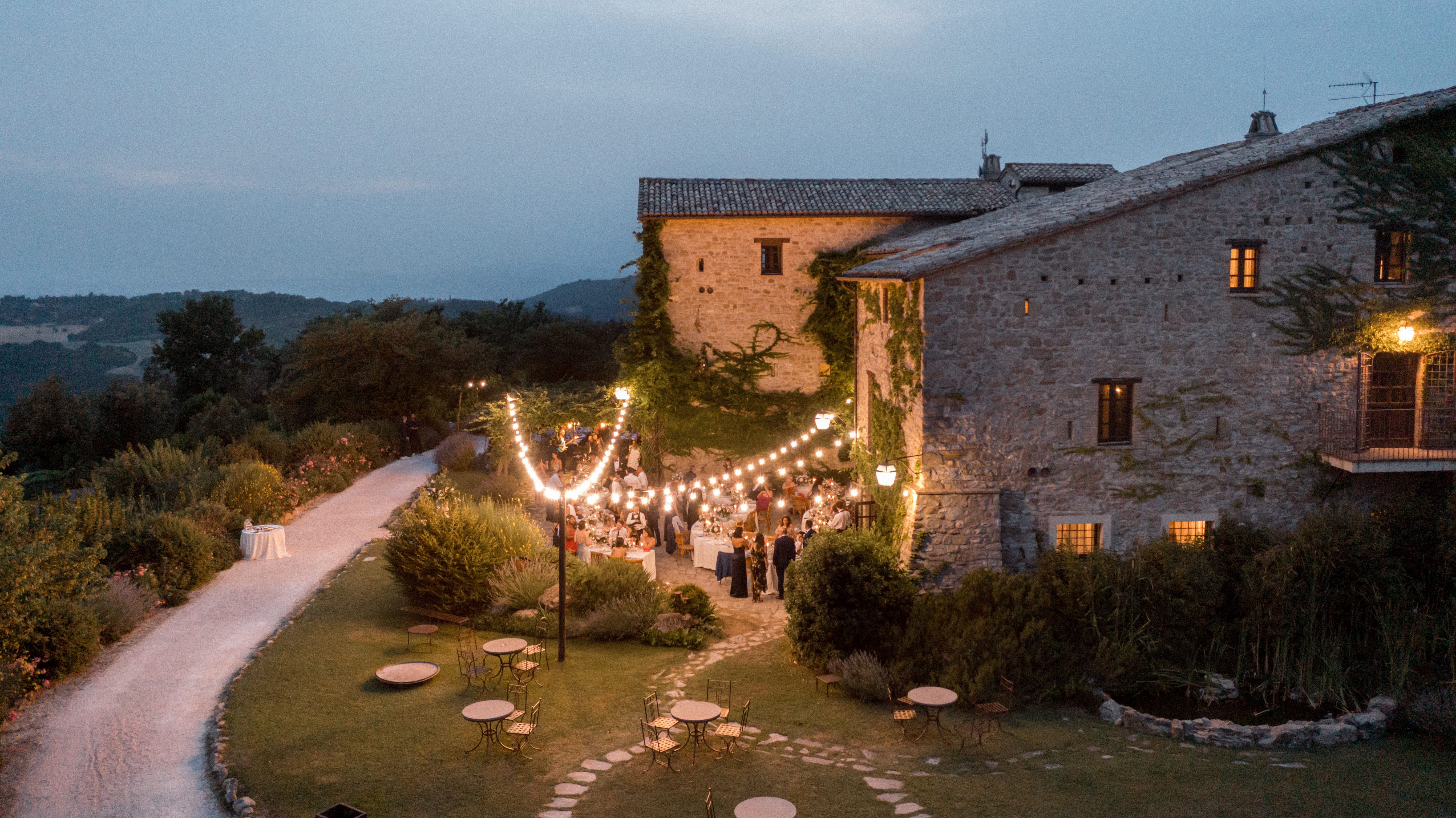 umbria-castle-wedding-26