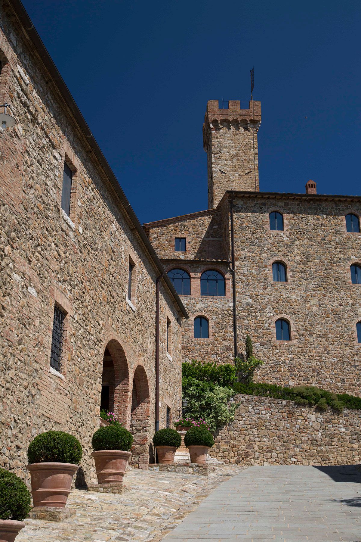 castello-banfi-12b