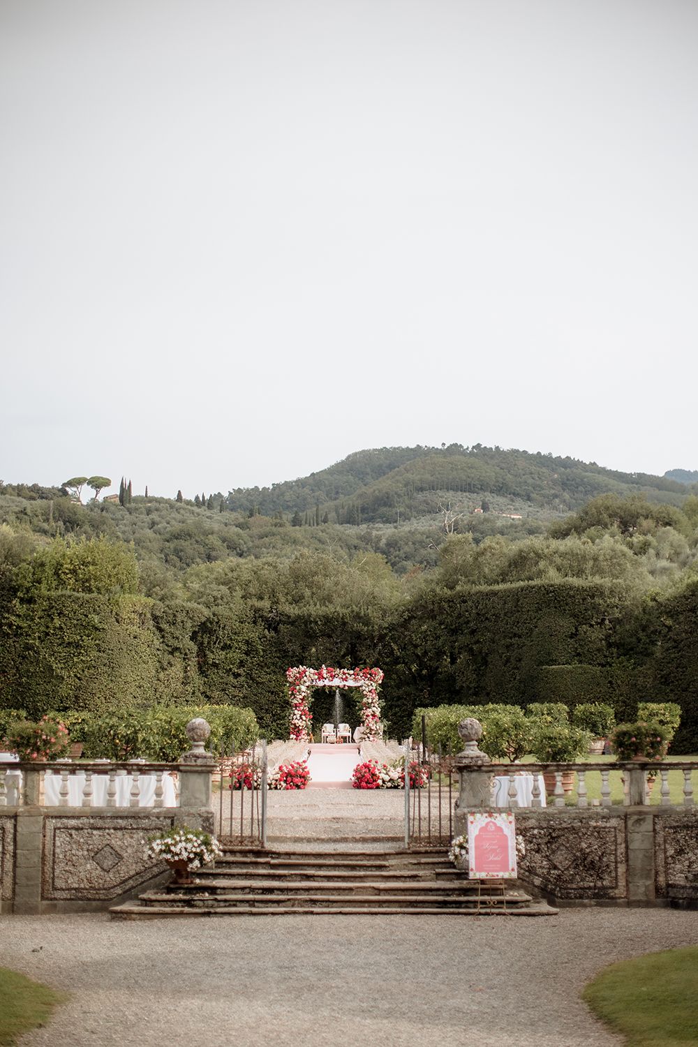 Villa-Grabau-wedding-in-tuscany-20a