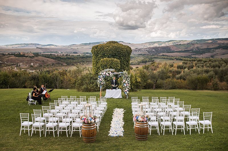 Civil wedding ceremony in Chianti.