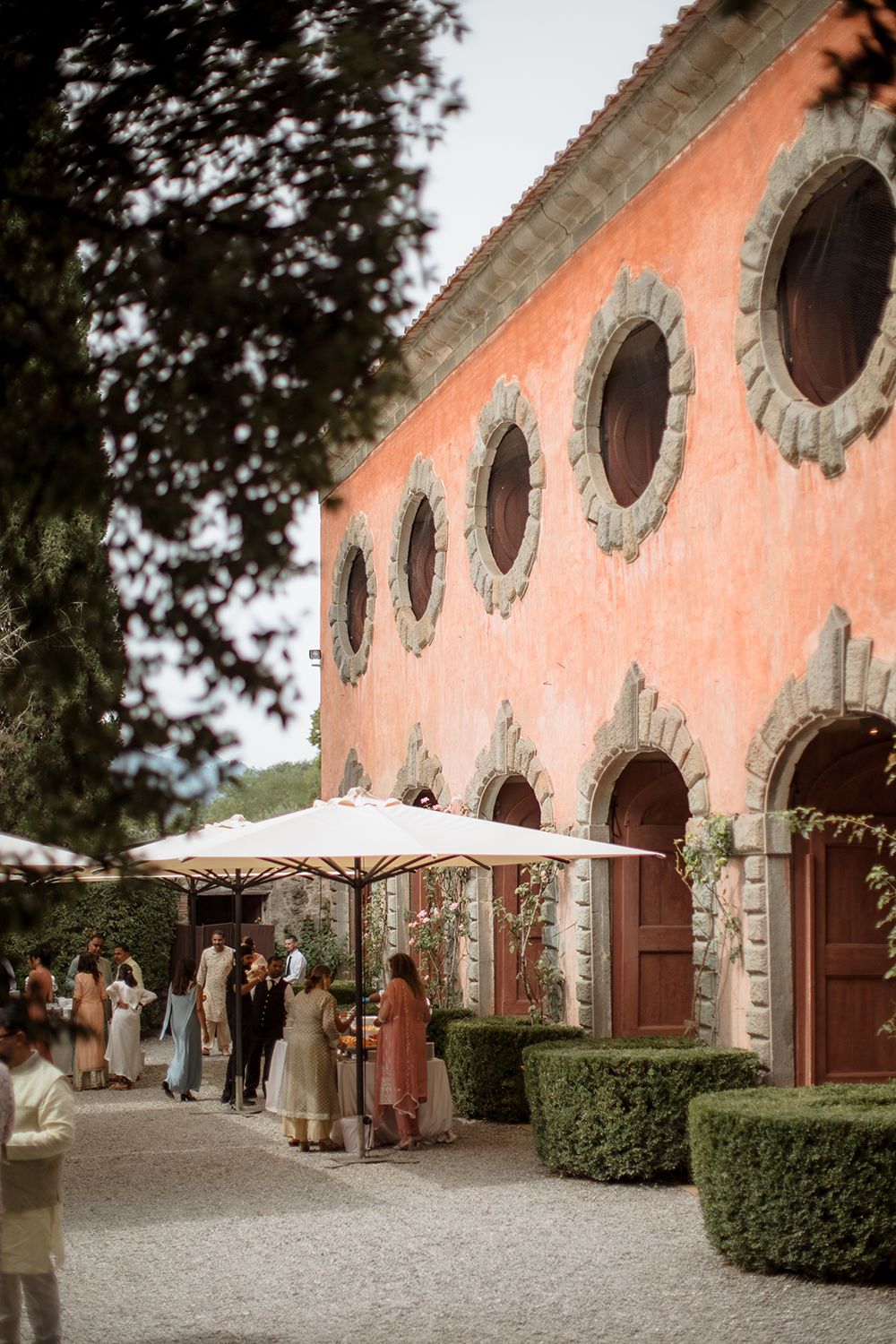 Villa-Grabau-wedding-in-tuscany-34
