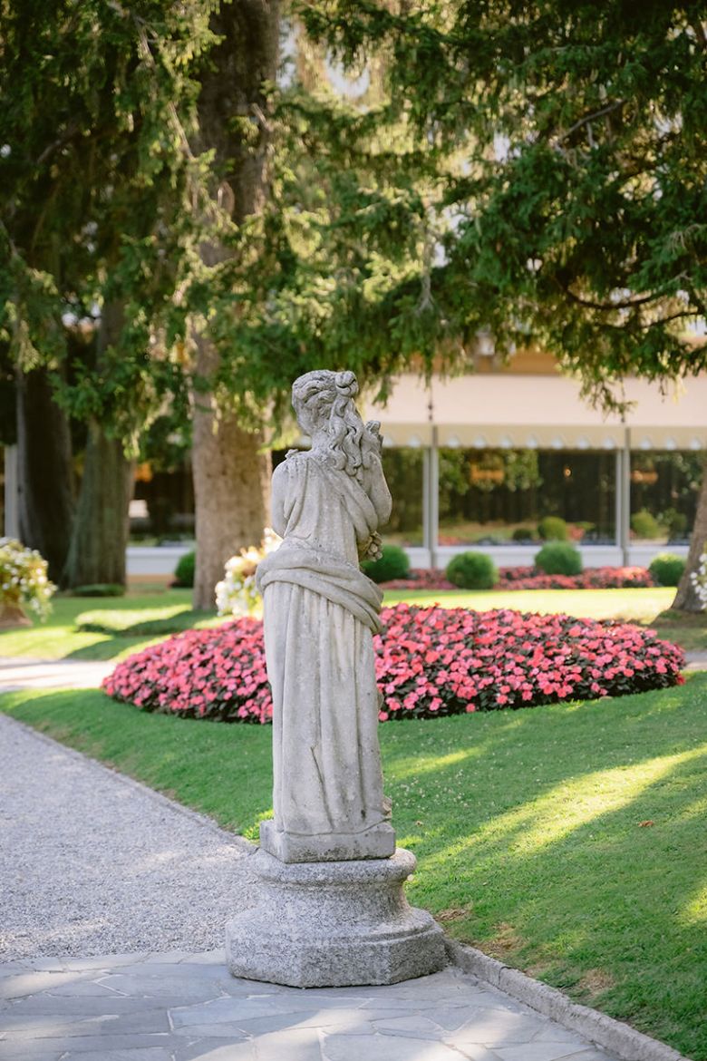 lake-como-wedding-at-villa-erba-31